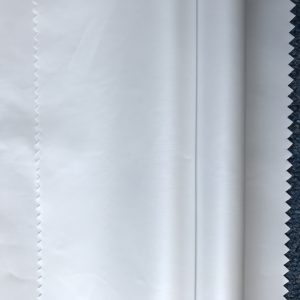 PP8/R9UR5 Polyesteri + PTFE lääketieteellisen suojavaatetuksen kangas PTFE-kalvolaminoinnilla